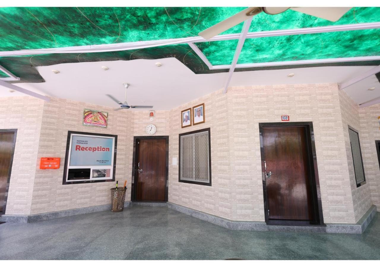 Goyal Bhawan Hotel Khātu Exterior foto